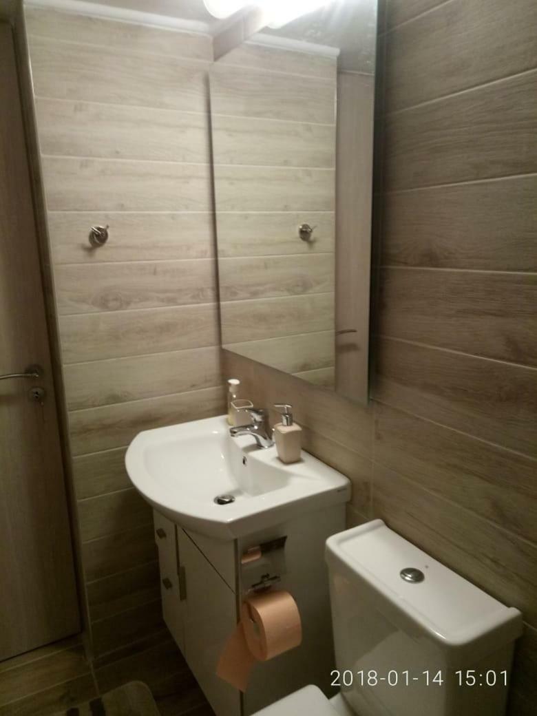 Modern, Ideally Located Studio Apartment 雅典 外观 照片